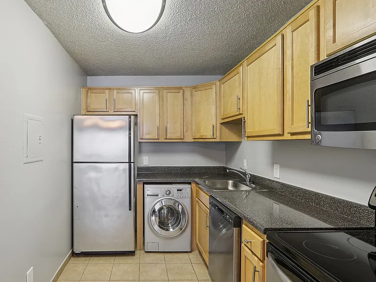 The 1201 Apartments — Photo 59