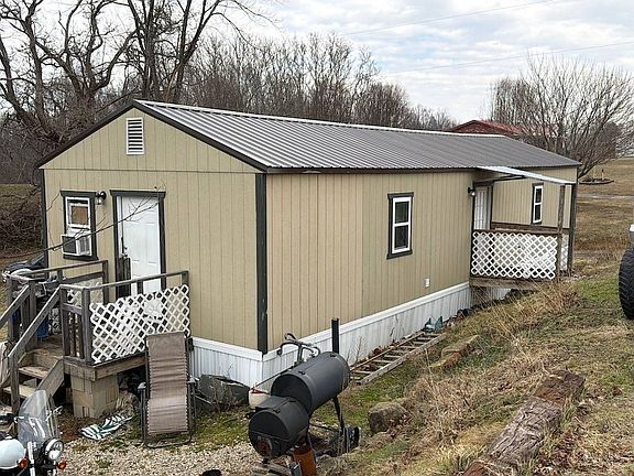 3rd image of 26314 North St