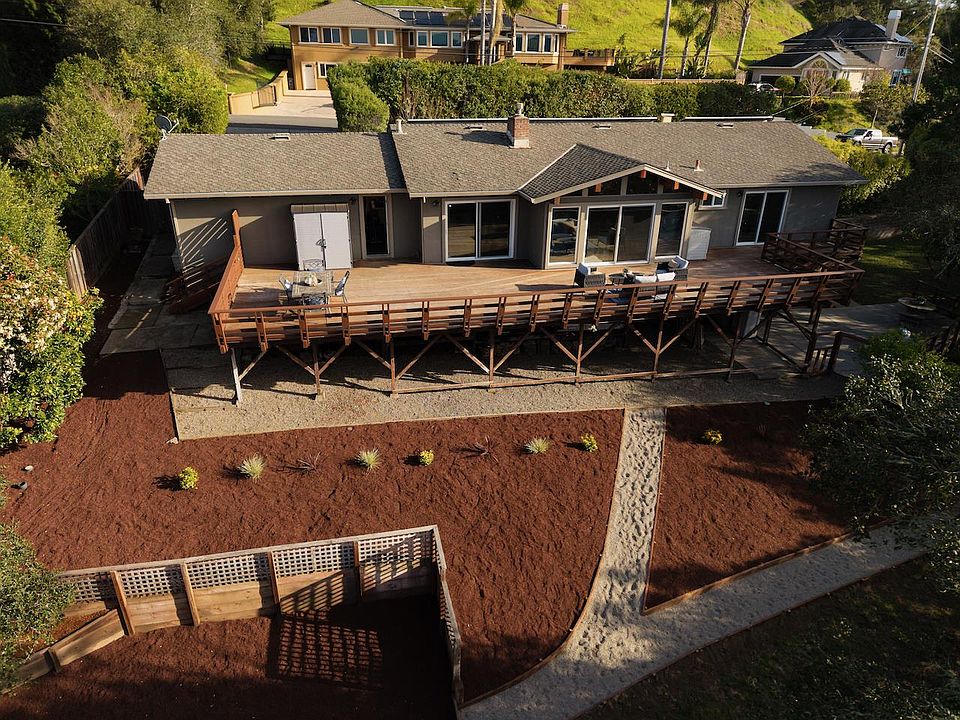1st image of 602 Navarra Dr