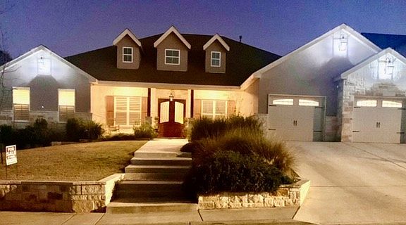 2nd image of 656 Acorn Dr