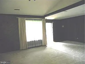 3 bed, 1212 sqft, $2,800 — Photo 3