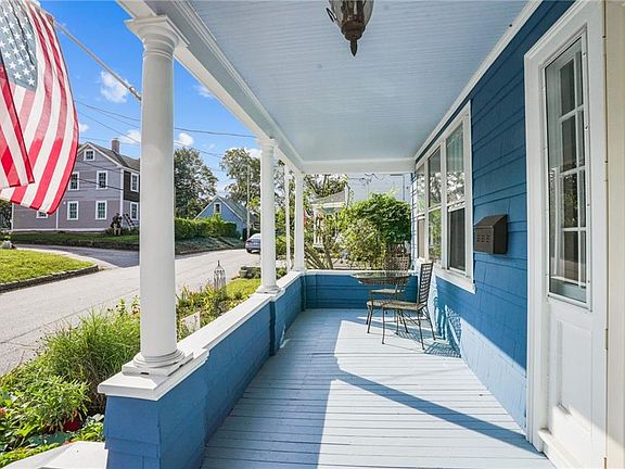 4th image of 9 Bicknell Ave