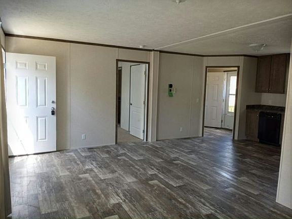 3rd image of 20 Malibu Dr #203