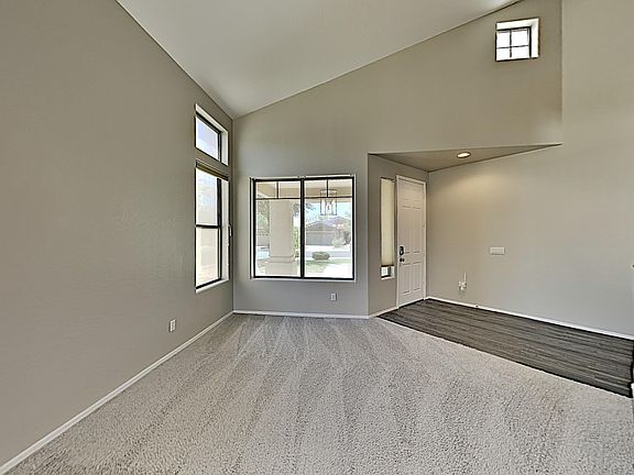 3rd image of 16176 W Crocus Dr