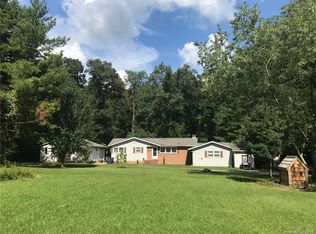 9400 Hood Rd, Charlotte, NC 28215