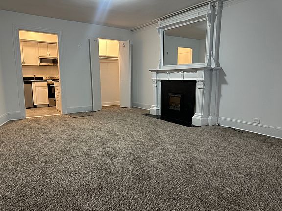 4th image of 40 E 64th St #3