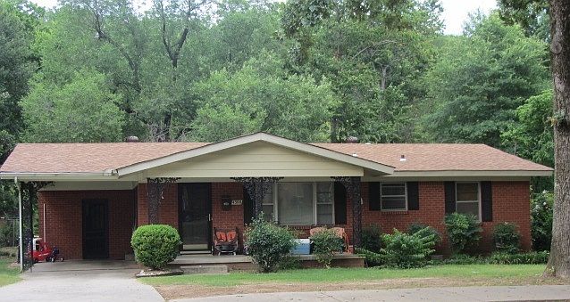 2nd image of 4300 Idlewild Ave