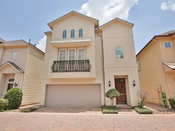 1310 Sherwood Point Ln, Houston, TX 77043