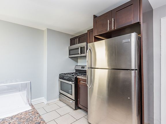 2nd image of 28-32 47th St #3B
