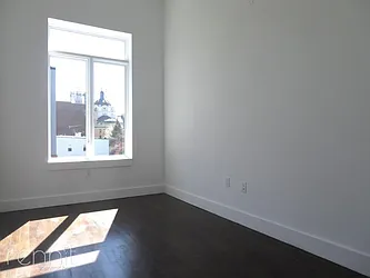 Rented by Rennit Inc.