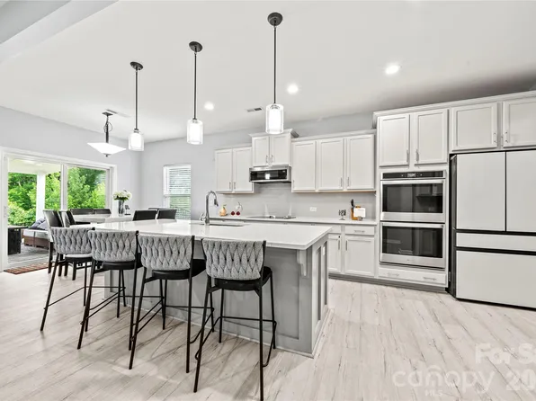 1035 Beacon Ave, Monroe, NC 28110