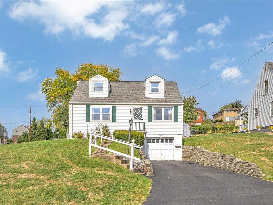 1st image of 370 Clark Dr