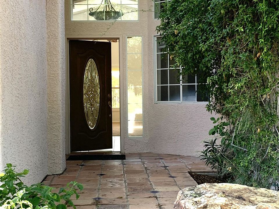 1st image of 11371 N Eagle Landing Pl