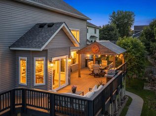 2727 Viola Ct, Shakopee, MN 55379