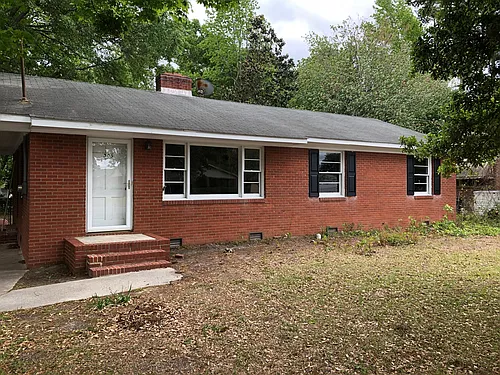 305 Nichols Dr Photo 1