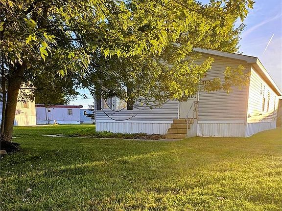 3rd image of 1426 Lancelot Dr