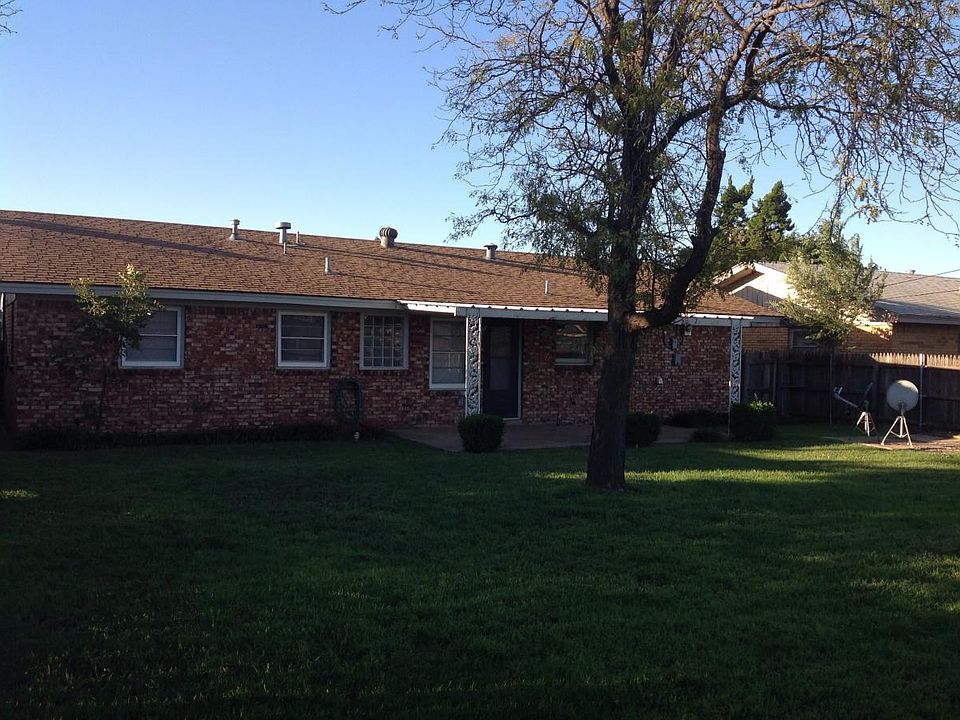 2nd image of 4910 6th St