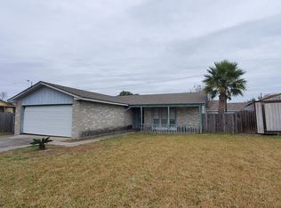 104 Spoonbill Ave, Aransas Pass, TX 78336