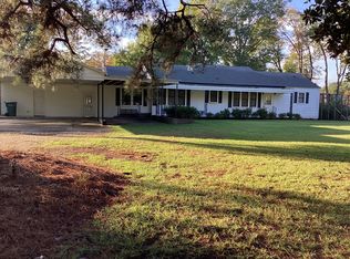 4002 Bon Aire Dr, Monroe, LA 71203