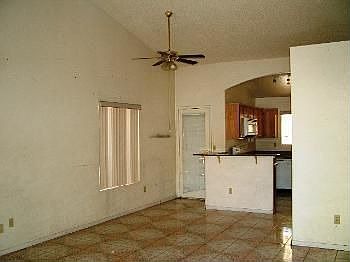 4th image of 1804 Robin St