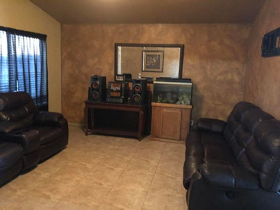 5th image of 8401 W Mulberry Dr