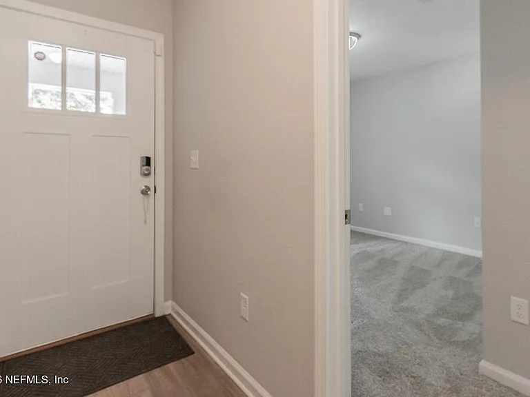 4612 Firestone Rd — Photo 3