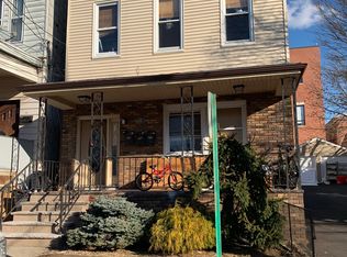 46 Grant St, Fairview, NJ 07022