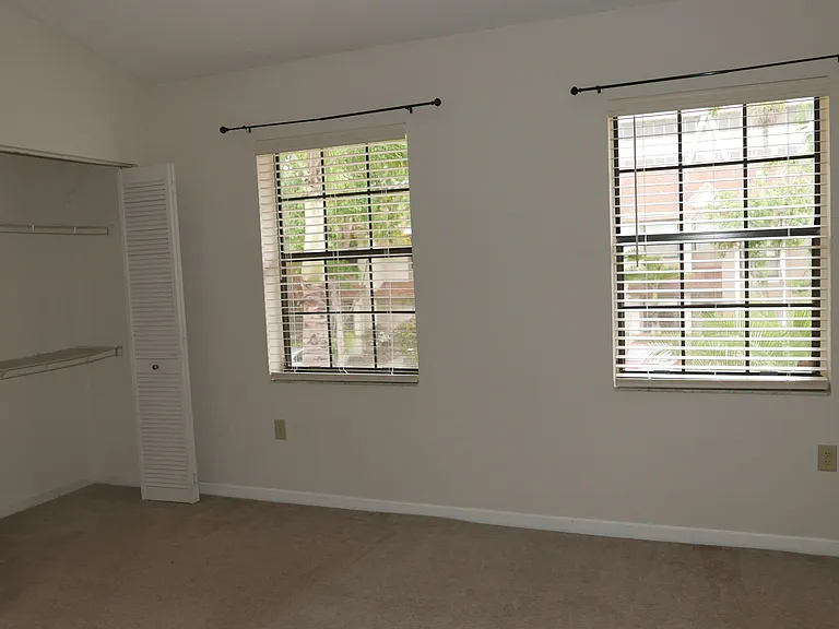 227 City View Dr — Photo 24