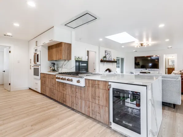 7637 La Risa Dr, Dallas, TX 75248