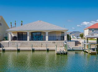 110 Mackerel Ct, Aransas Pass, TX 78336