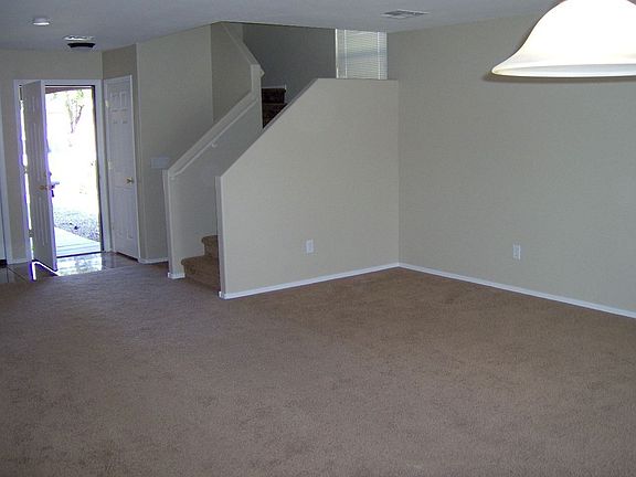 3rd image of 1425 W Central Ave