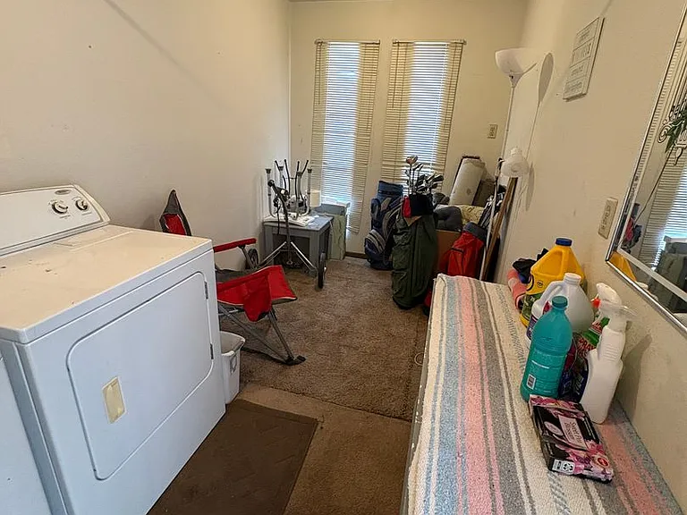 1905 Palmer Dr #8 — Photo 27