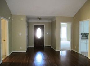 2nd image of 301 Briarwood Dr