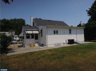 47 Collins Rd, Hamilton Township, NJ 08619