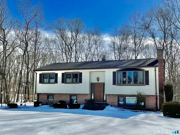 28 Elmwood Drive, Seymour, CT 06483