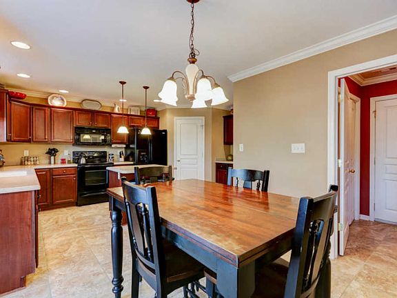 4th image of 2721 Rushland Park Blvd