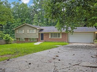 6503 Tent Valley Dr, Riverdale, GA 30296