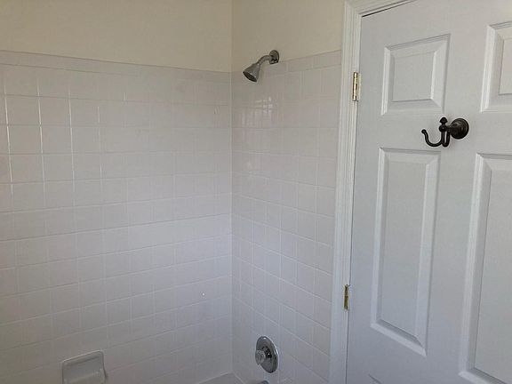 4th image of 10109 Valley Dale Ln