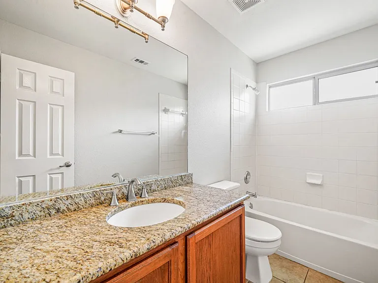 223 Verde Blf — Photo 28