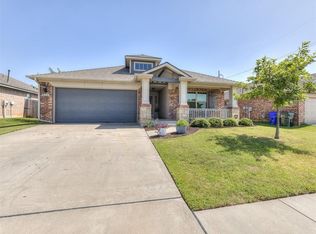 822 Barbaroot Dr, Norman, OK 73069