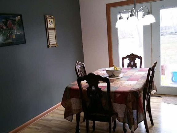 4th image of 317 Lakeview Ave
