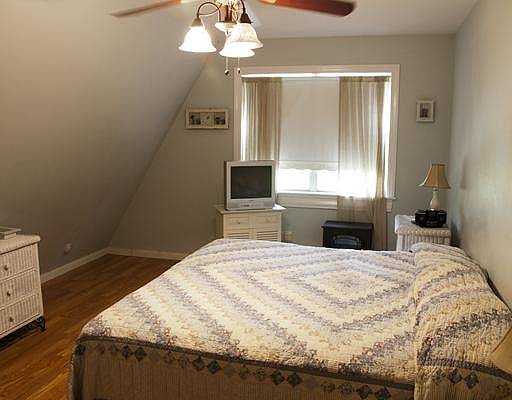 4th image of 27166 Cloverland Dr