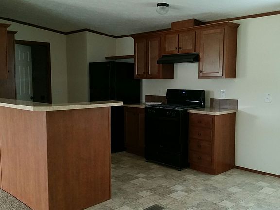 3rd image of 164 Constitution Cir