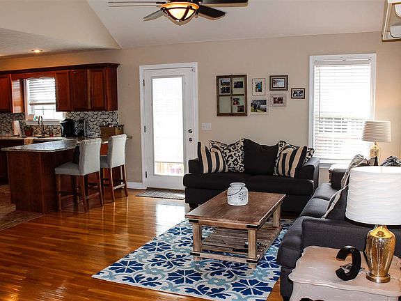 2nd image of 1270 Wintercress Ln
