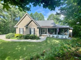 786 Barker Trail Rd, Cleveland, GA 30528