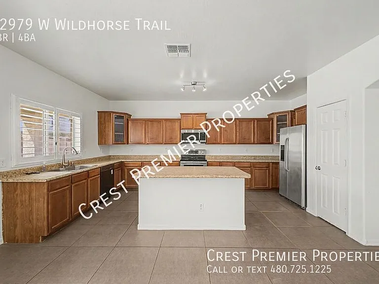 42979 W Wild Horse Trl — Photo 9