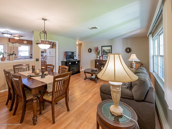 5th image of 1105B Argyll Cir #1002