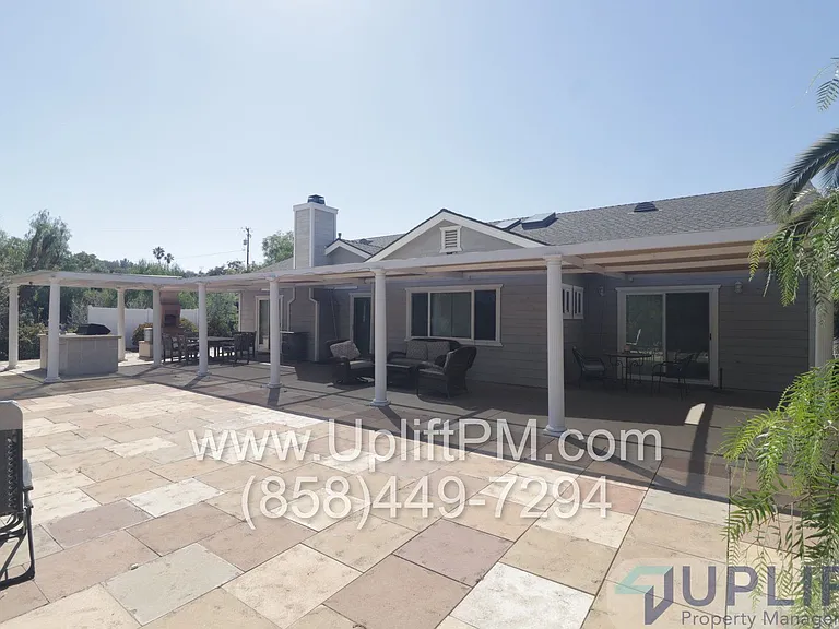 22845 Vista Ramona Rd — Photo 8