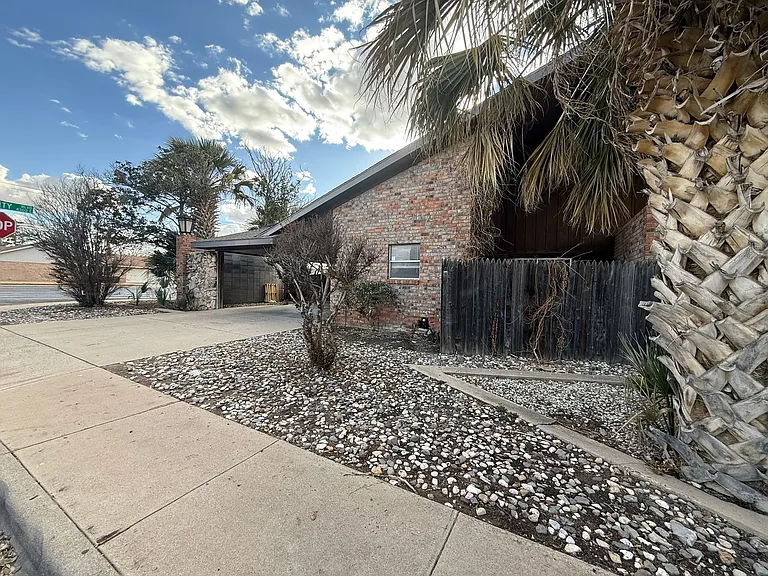 2-2701 Pagewood Ave — Photo 26
