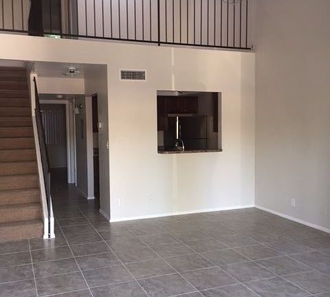 2nd image of 39 W Medlock Dr APT 6